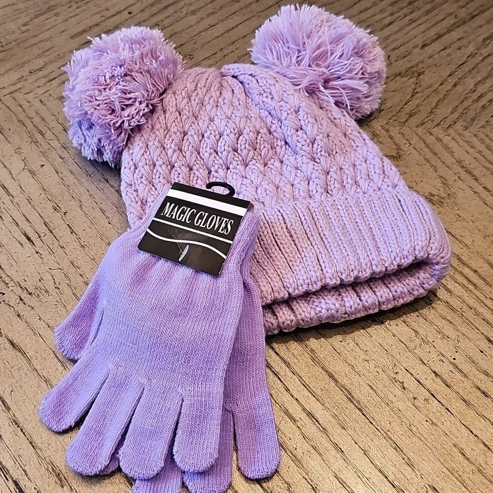 Pom pom purple beanie and glove set NWT
